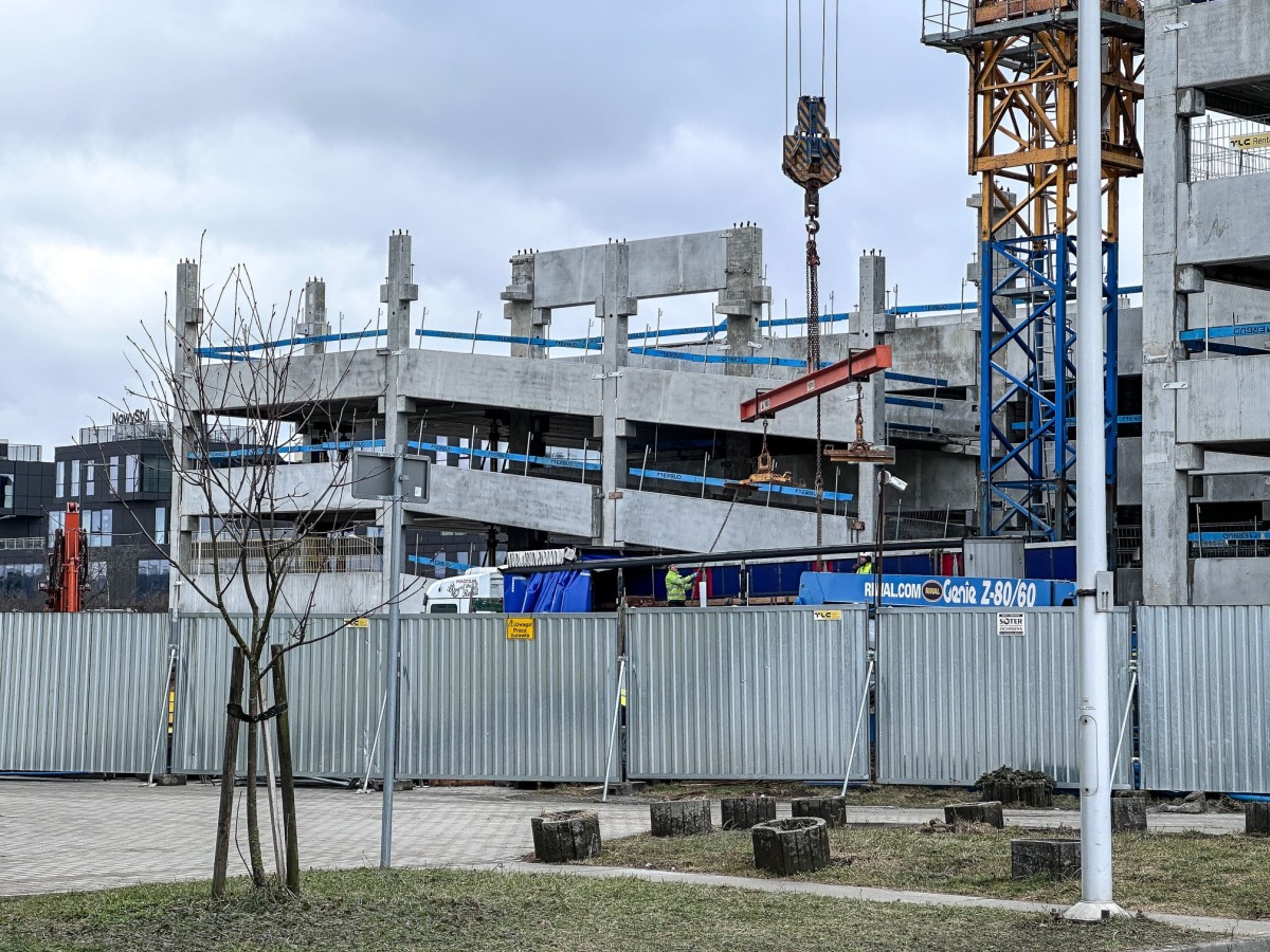 Rzeszów - Budowa piętrowego parkingu i lądowiska przy KSW nr 2 w Rzeszowie [luty 2026]