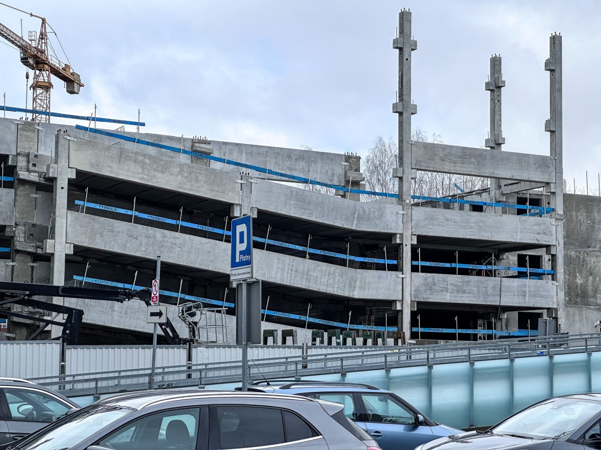 Rzeszów - Budowa piętrowego parkingu i lądowiska przy KSW nr 2 w Rzeszowie [luty 2026]