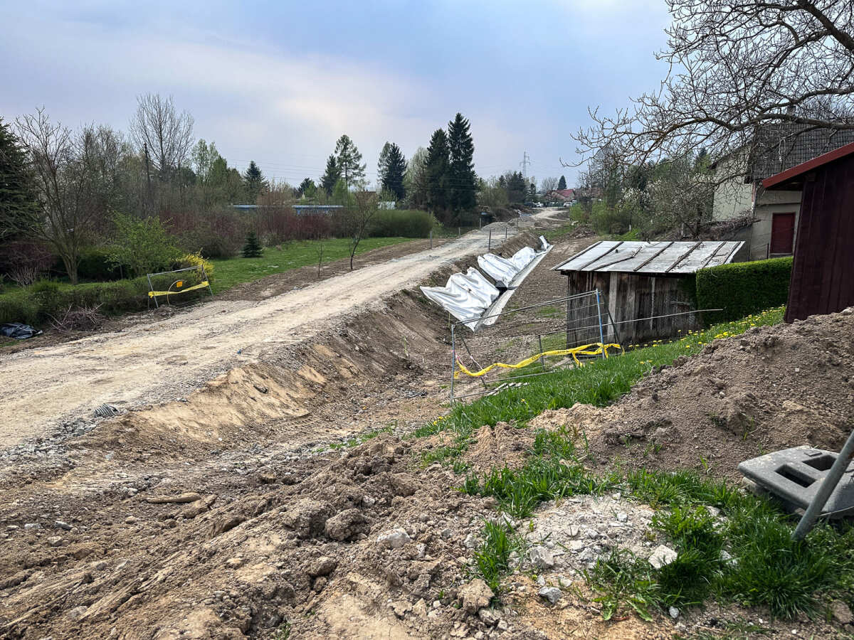Rzeszów - Budowa kładki nad rzeką Strug na osiedlu Drabinianka [kwiecień 2026]