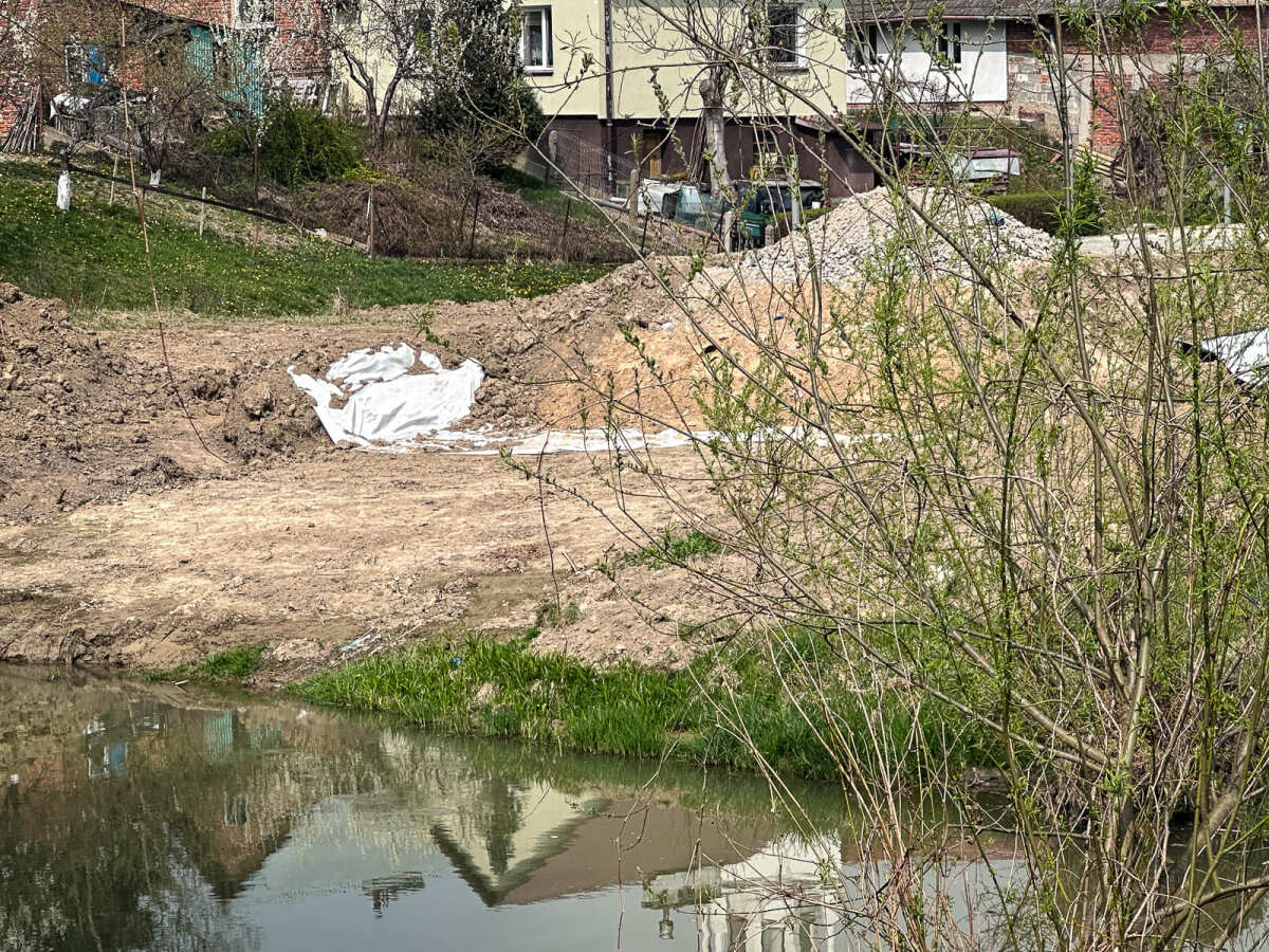 Rzeszów - Budowa kładki nad rzeką Strug na osiedlu Drabinianka [kwiecień 2026]
