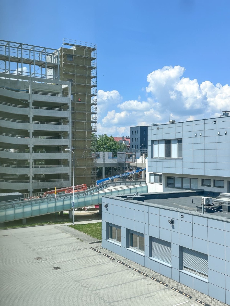 Rzeszów - Budowa piętrowego parkingu i lądowiska przy KSW nr 2 w Rzeszowie [maj 2026]
