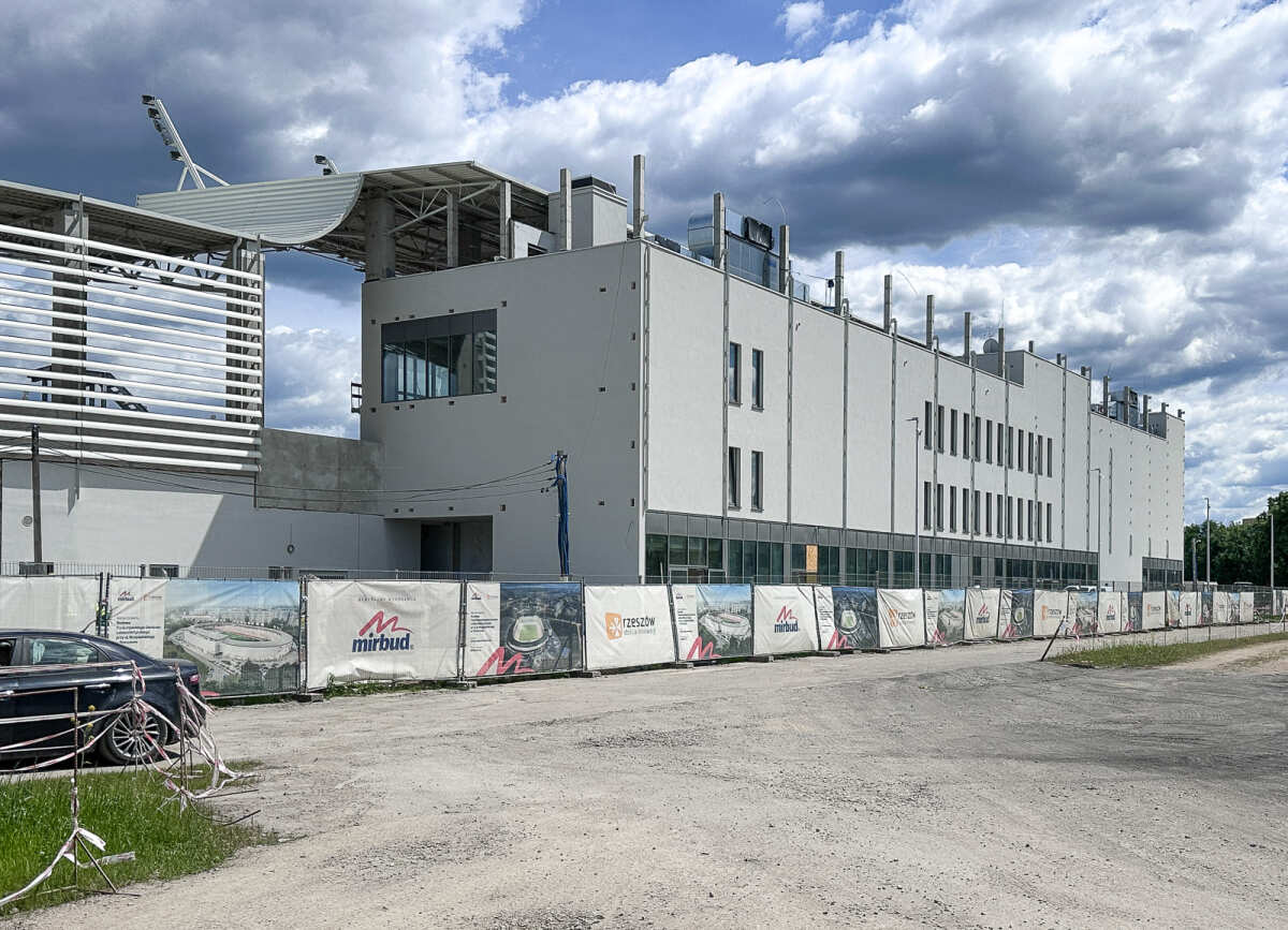 Rzeszów - Budowa Podkarpackiego Centrum Lekkiej Atletyki przy ul. Wyspiańskiego [maj 2026]