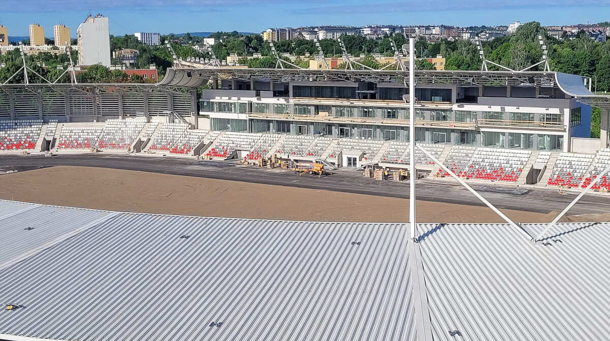 Rzeszów - Budowa Podkarpackiego Centrum Lekkiej Atletyki przy ul. Wyspiańskiego [maj 2026]