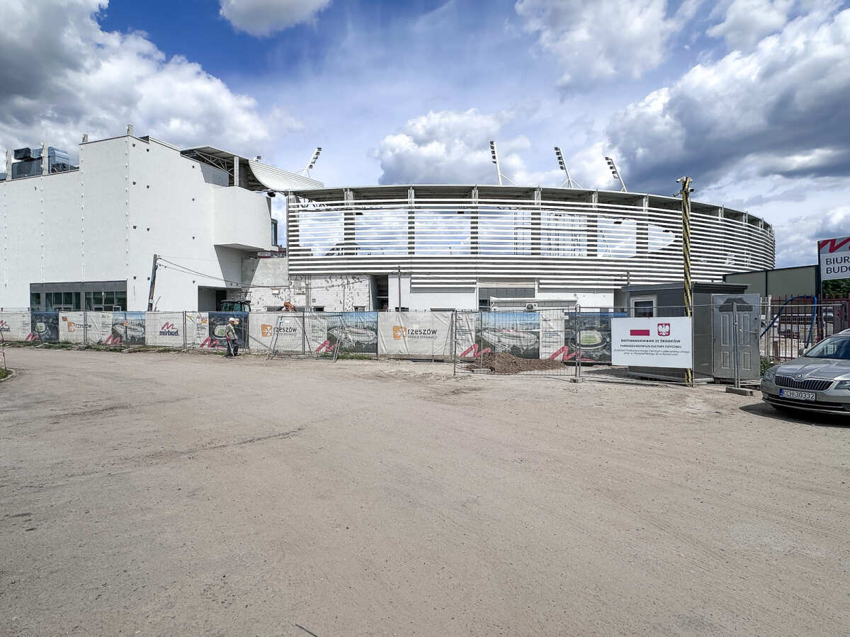 Rzeszów - Budowa Podkarpackiego Centrum Lekkiej Atletyki przy ul. Wyspiańskiego [maj 2026]