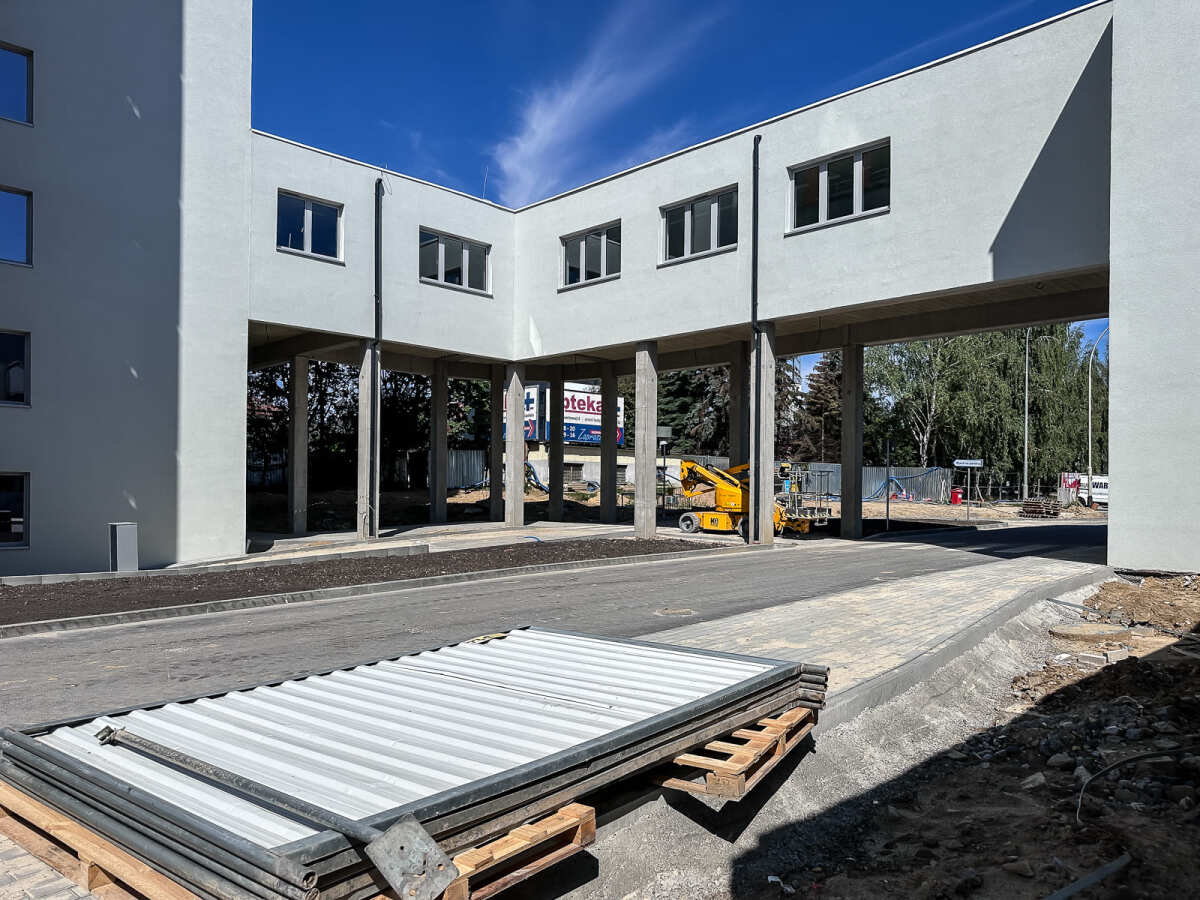 Rzeszów - Budowa piętrowego parkingu i lądowiska przy KSW nr 2 w Rzeszowie [lipiec 2026]