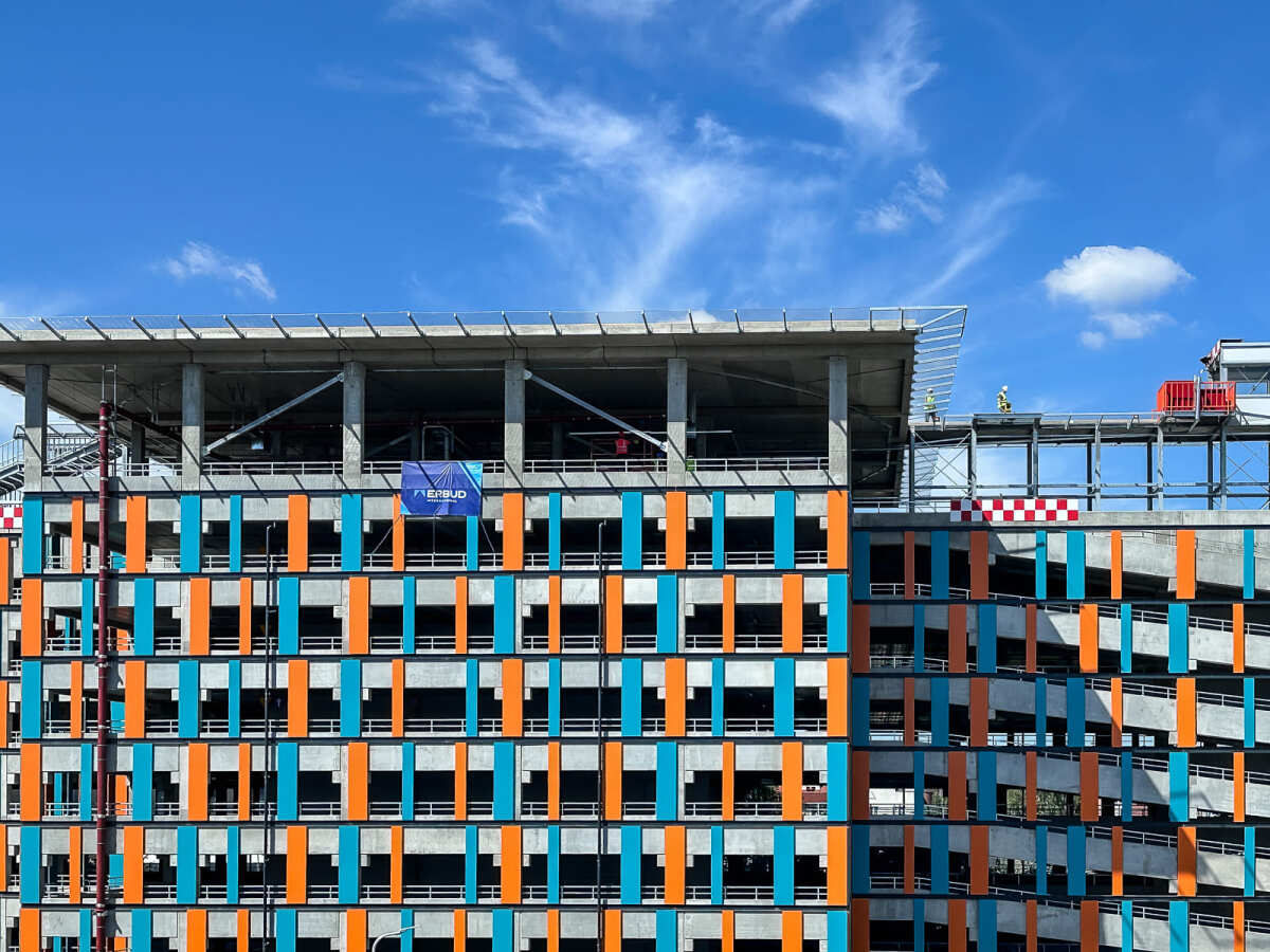 Rzeszów - Budowa piętrowego parkingu i lądowiska przy KSW nr 2 w Rzeszowie [lipiec 2026]