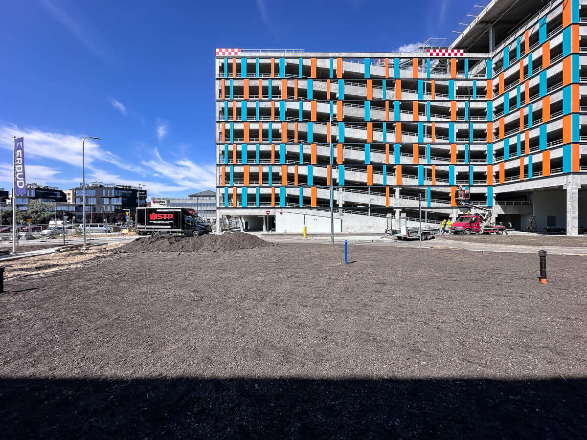 Rzeszów - Budowa piętrowego parkingu i lądowiska przy KSW nr 2 w Rzeszowie [lipiec 2026]