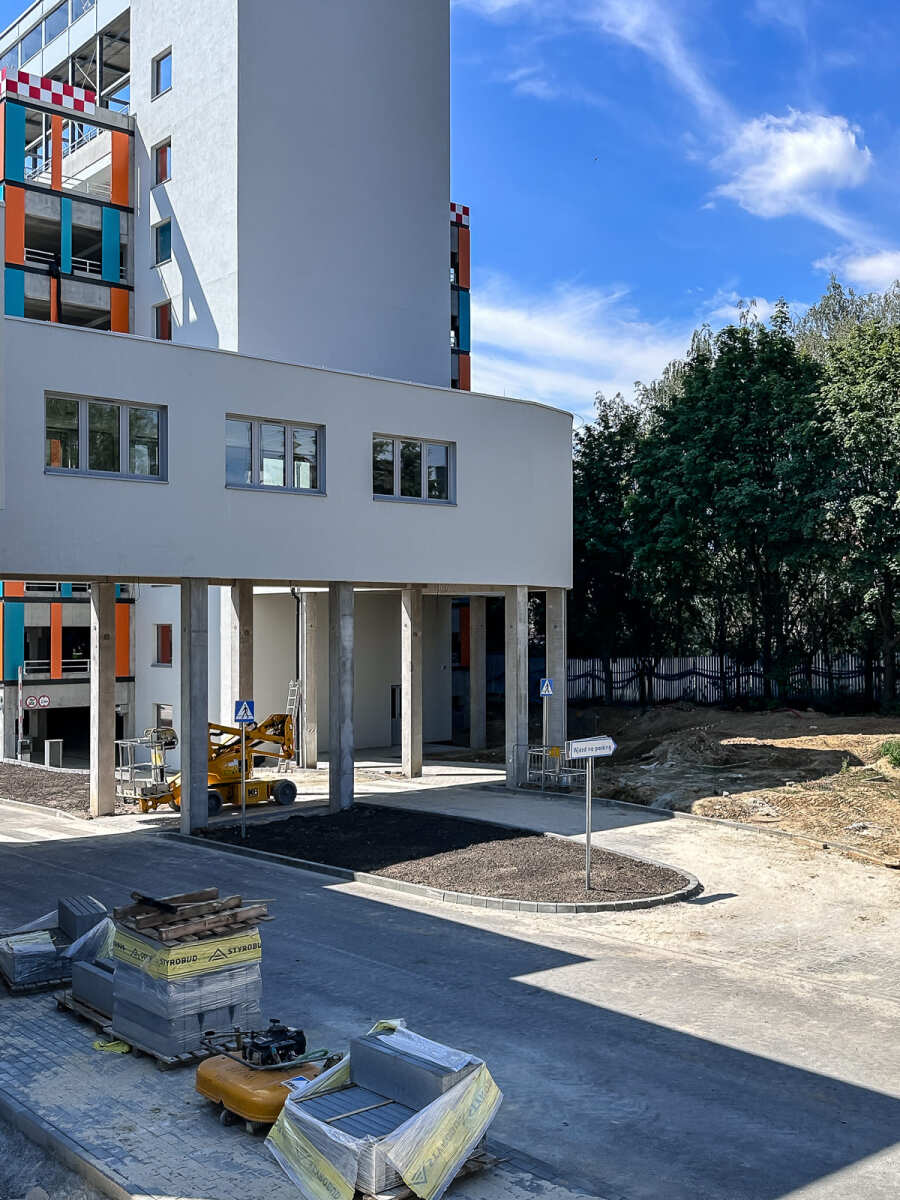 Rzeszów - Budowa piętrowego parkingu i lądowiska przy KSW nr 2 w Rzeszowie [lipiec 2026]