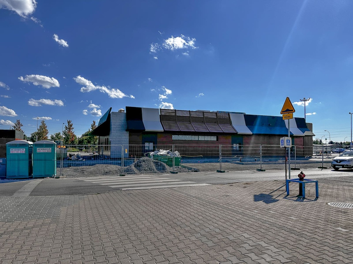Rzeszów - Budowa restauracji McDonald's przy E. Leclerc Rzeszów
