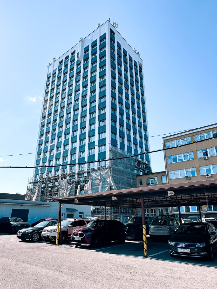 Rzeszów - Modernizacja 15-piętrowego biurowca na ul. Geodetów w Rzeszowie [wrzesień 2026]
