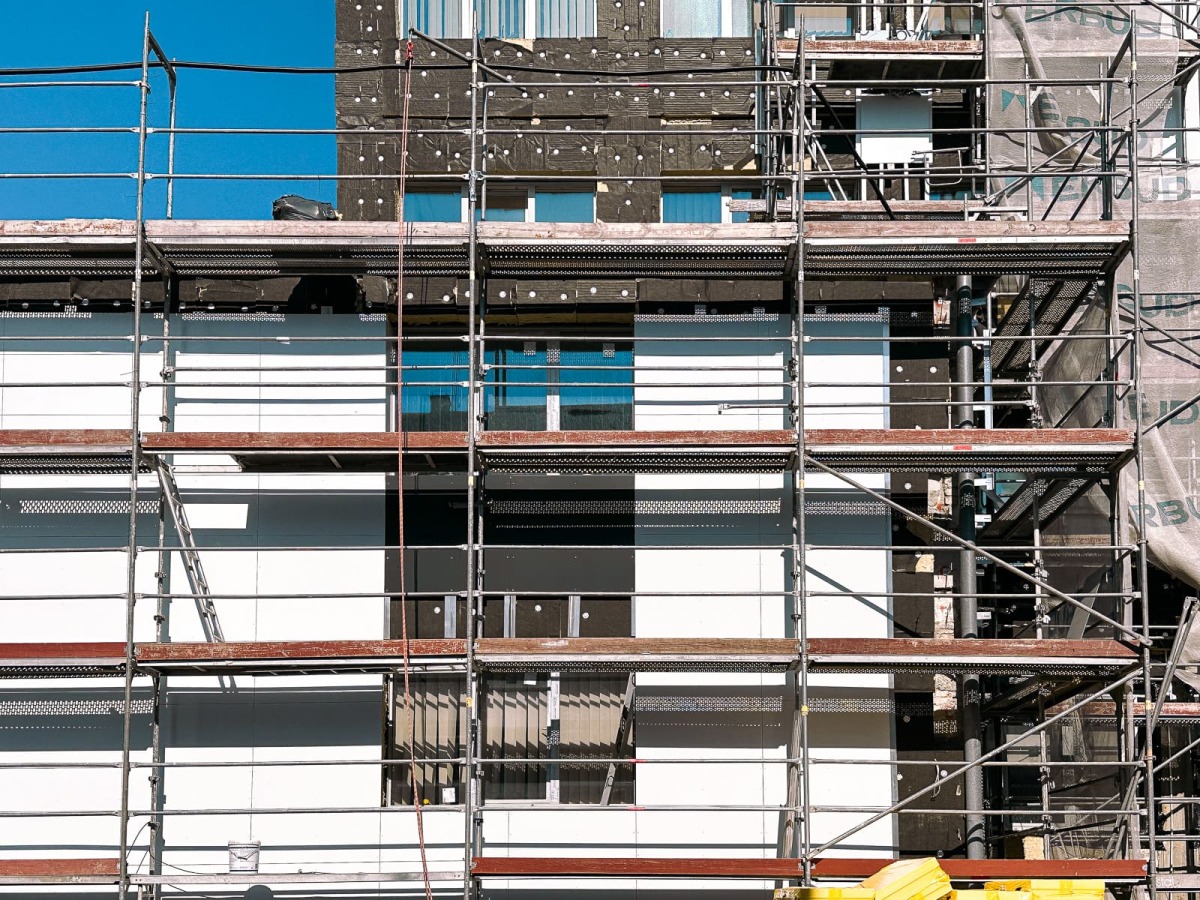 Rzeszów - Modernizacja 15-piętrowego biurowca na ul. Geodetów w Rzeszowie [wrzesień 2026]