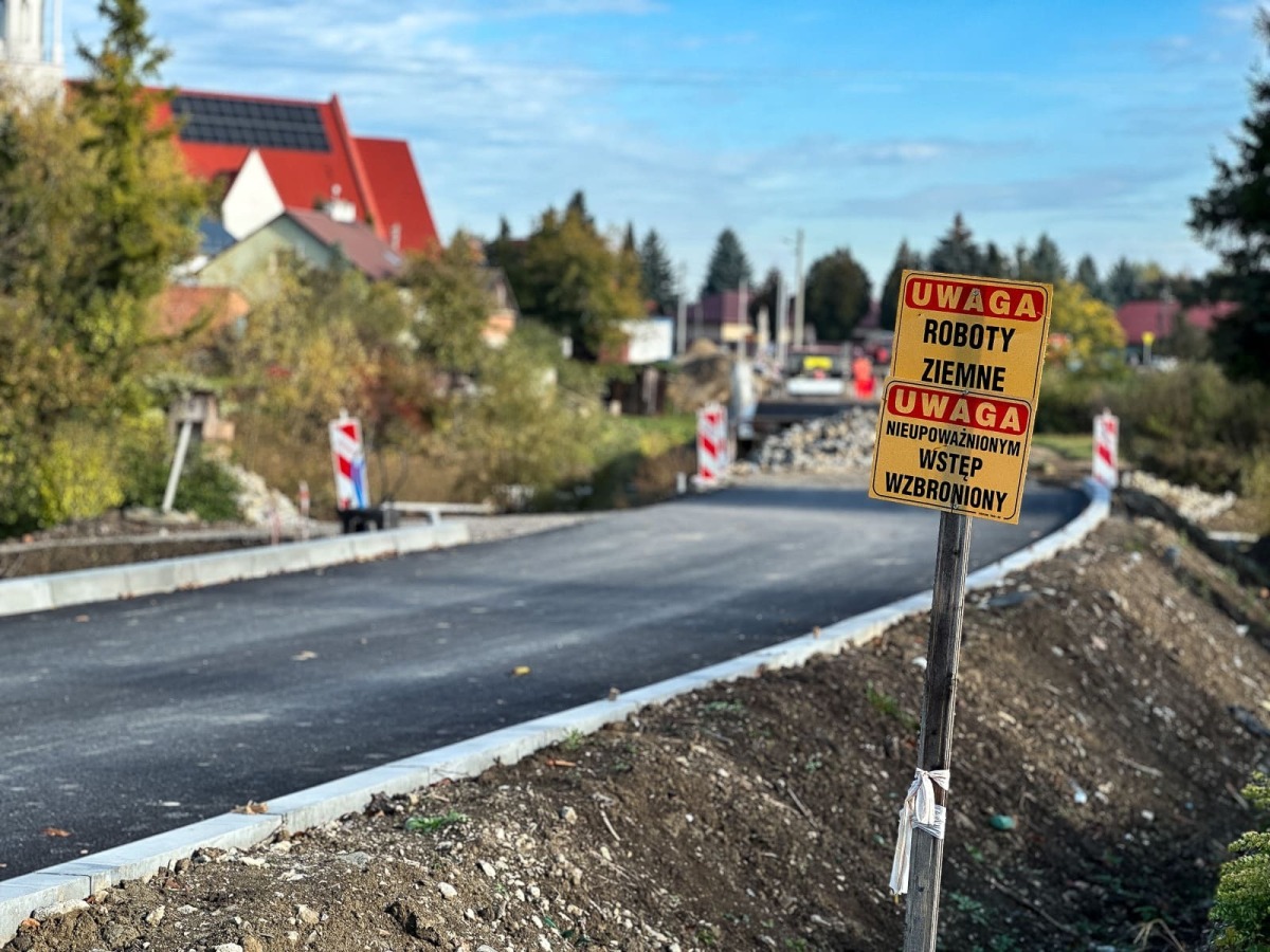 Rzeszów - Budowa kładki nad rzeką Strug na osiedlu Drabinianka [październik 2026]