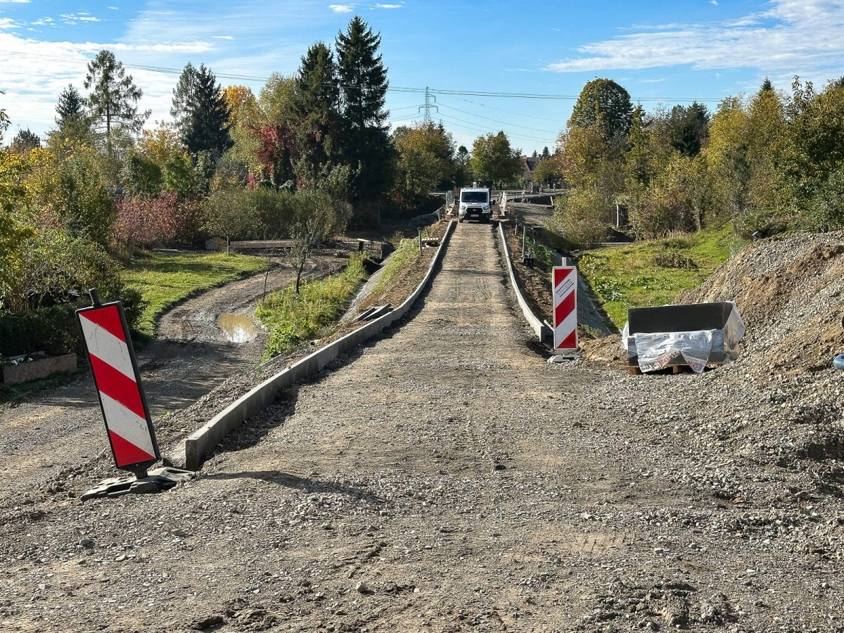 Rzeszów - Budowa kładki nad rzeką Strug na osiedlu Drabinianka [październik 2026]