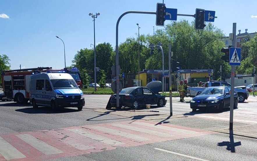 Wypadek na skrzyżowaniu ulic Obrońców Poczty Gdańskiej z Ofiar Katynia w Rzeszowie - 26.05.2026 / fot. KMP w Rzeszowie