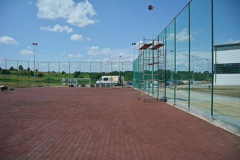 (FOTO) Kończą budowę nowej szkoły. Zobacz, jak wygląda placówka przy Bł. Karoliny - Aktualności Rzeszów - zdj. 7